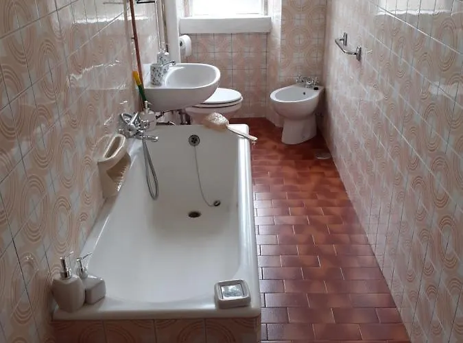 Meneghina House Apartment