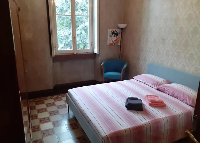 Meneghina House Apartment *
